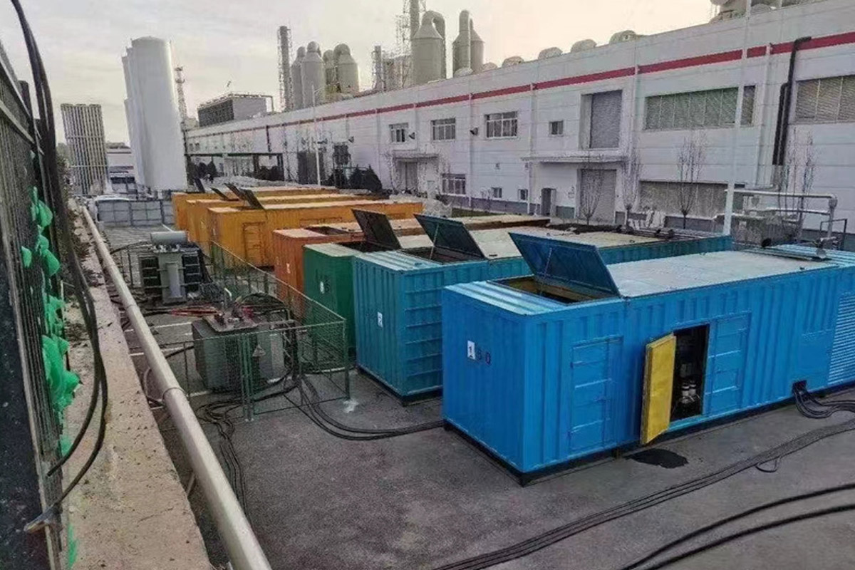 坡心镇发电机租赁施工现场